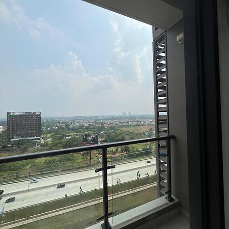 Stay N Cozy Apartemen Sky House Bsd By Sm Room Samporo Exterior foto