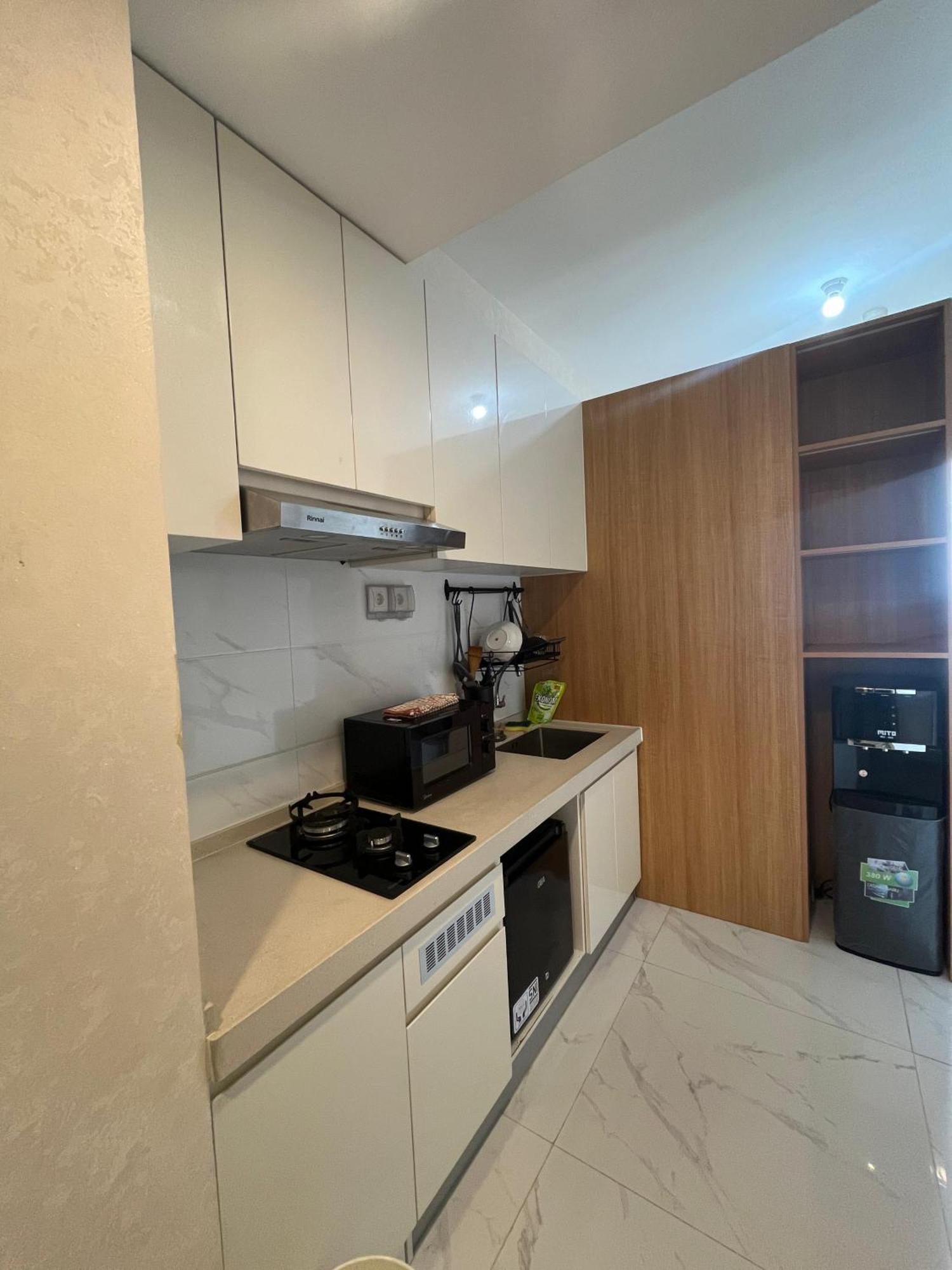 Stay N Cozy Apartemen Sky House Bsd By Sm Room Samporo Exterior foto