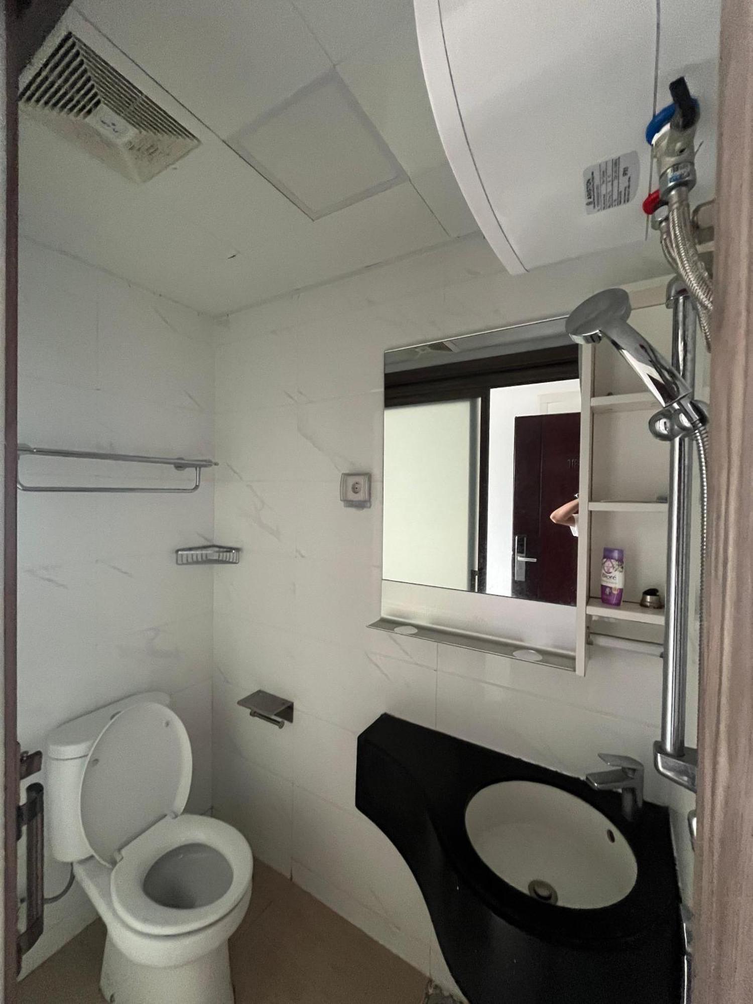 Stay N Cozy Apartemen Sky House Bsd By Sm Room Samporo Exterior foto